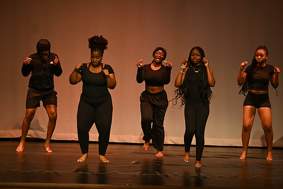 NewtownDance04751