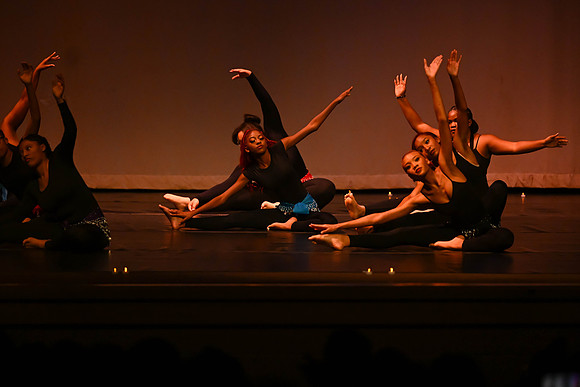 NewtownDance04834