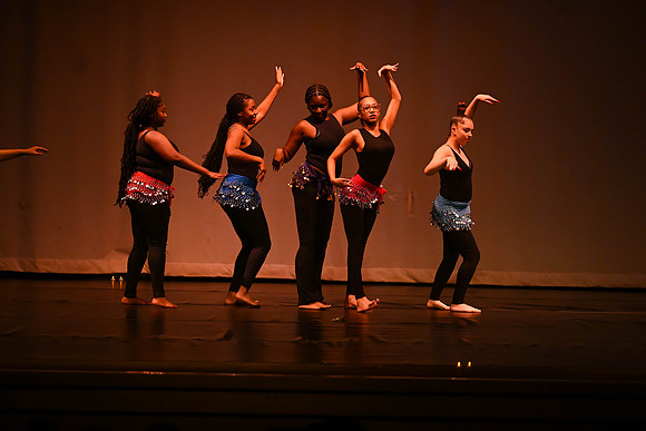 NewtownDance04868