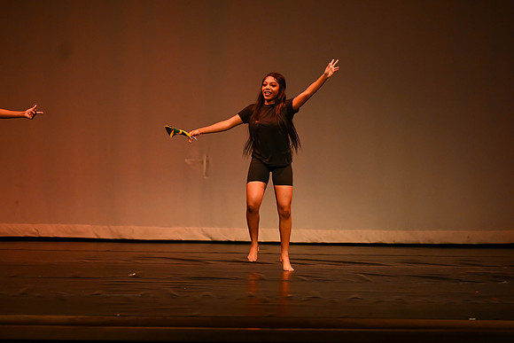 NewtownDance05523