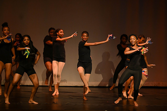 NewtownDance05572