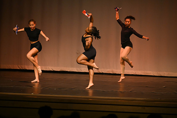 NewtownDance05617