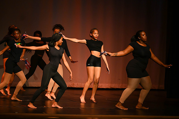 NewtownDance05685