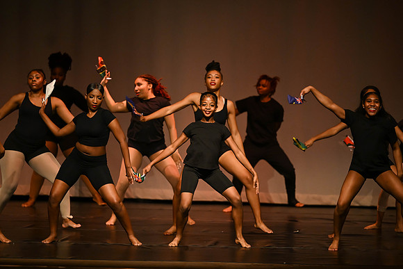 NewtownDance05701