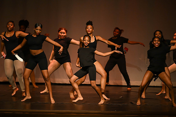 NewtownDance05702