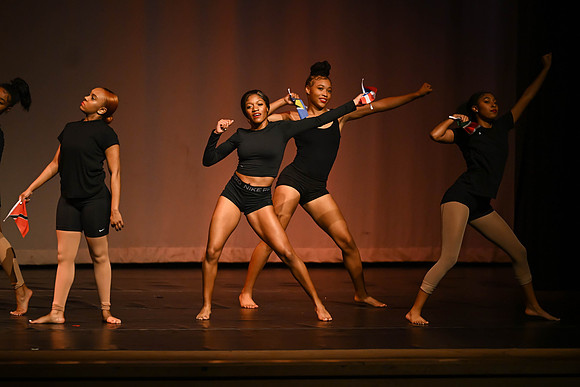 NewtownDance05844