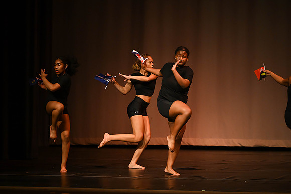 NewtownDance05868