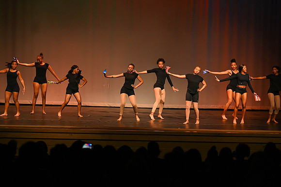 NewtownDance05873