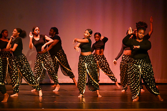 NewtownDance05939