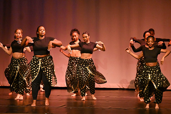 NewtownDance05947
