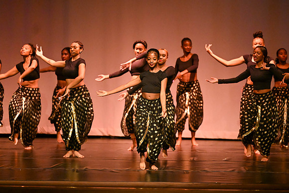 NewtownDance05979