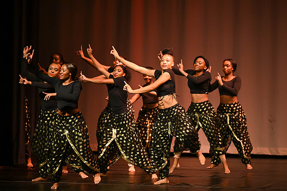 NewtownDance06054