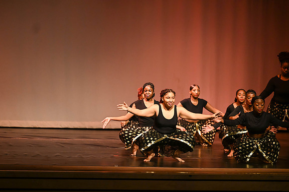 NewtownDance06069