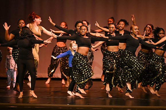 NewtownDance06183
