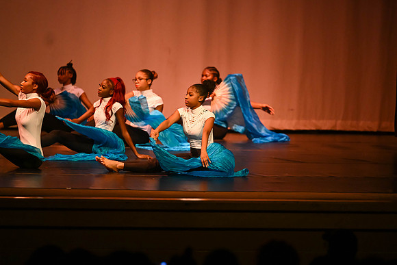 NewtownDance06501