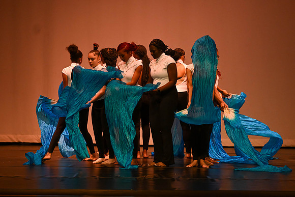 NewtownDance06525