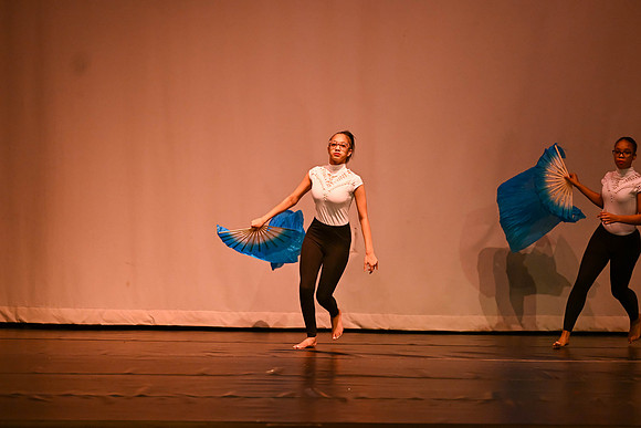 NewtownDance06584