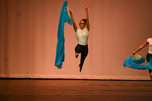 NewtownDance06589