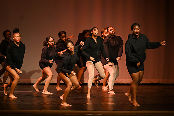 NewtownDance06803
