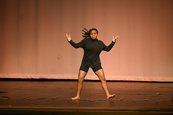 NewtownDance06857