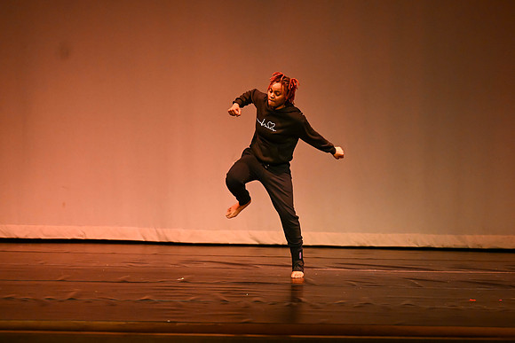 NewtownDance06877