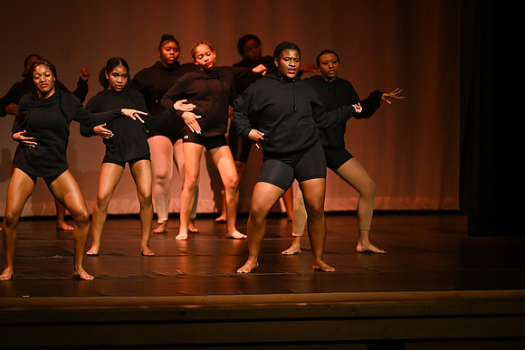NewtownDance06932