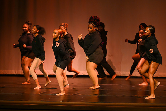 NewtownDance07023