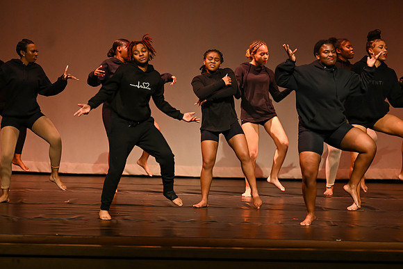 NewtownDance07044