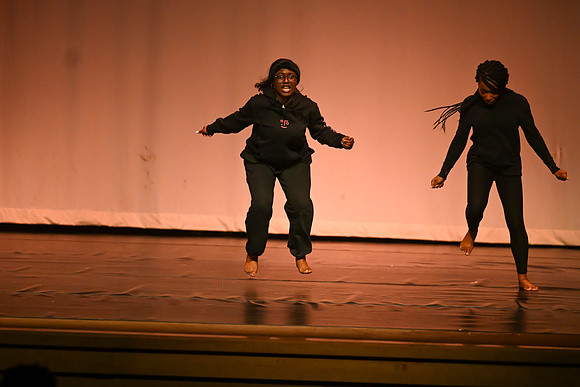 NewtownDance07089