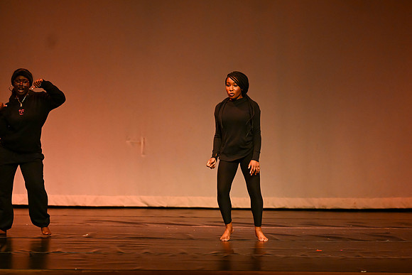 NewtownDance07105