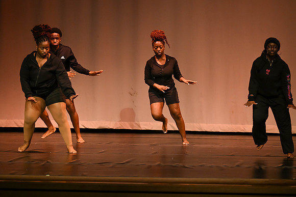 NewtownDance07113