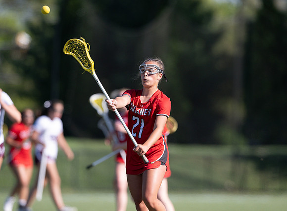 Towson-v-Dulaney-01105