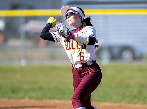 BullsSoftball-00571