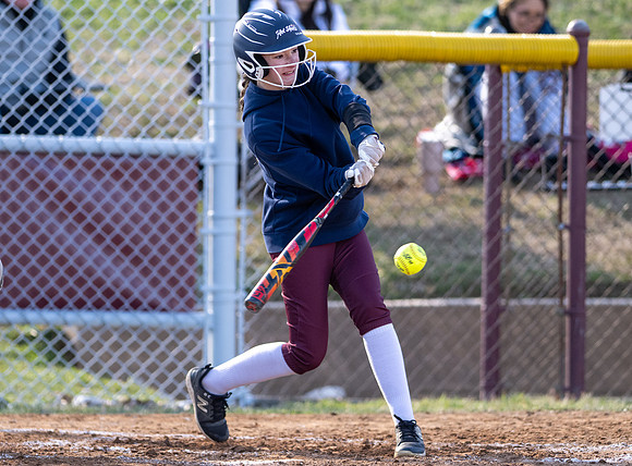 BullsSoftball-01080