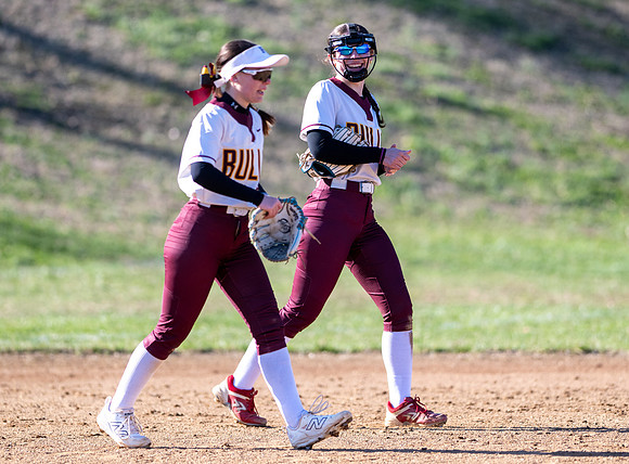 BullsSoftball-01244