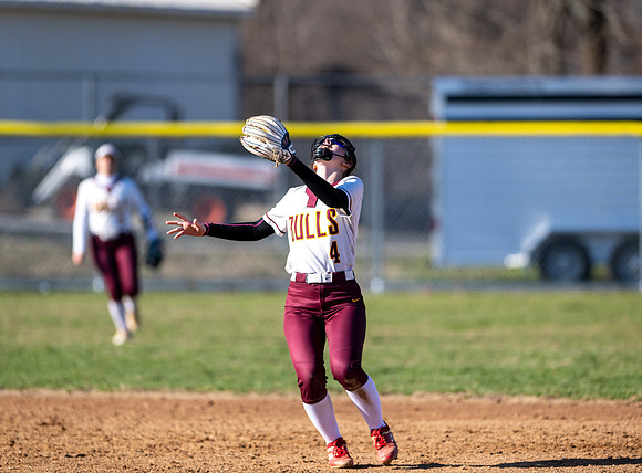 BullsSoftball-01305
