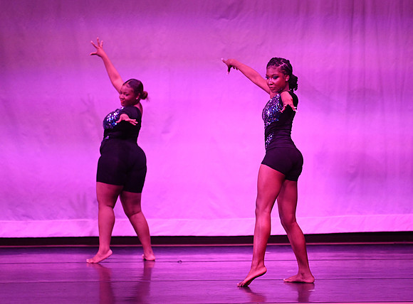 OMHSDance-01674