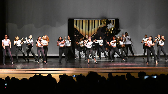 NewtownDance00018