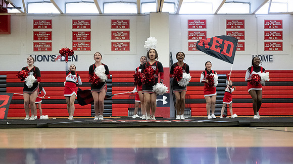 DulaneyCheer00877