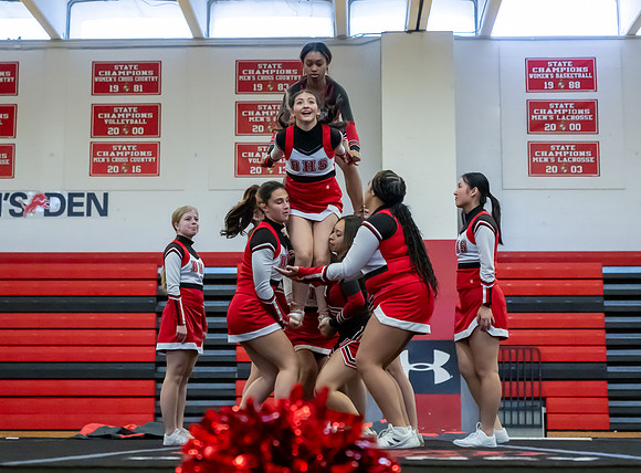 DulaneyCheer00938