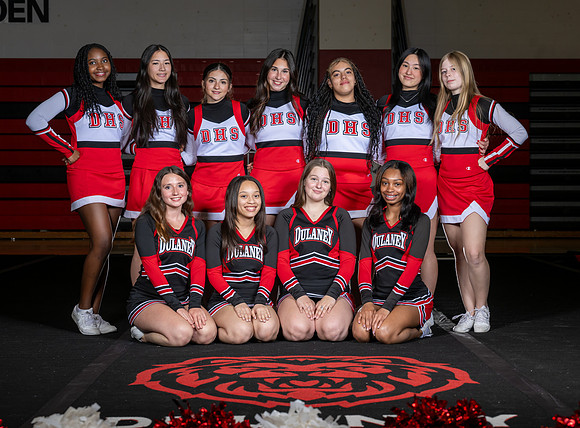 DulaneyCheer00756