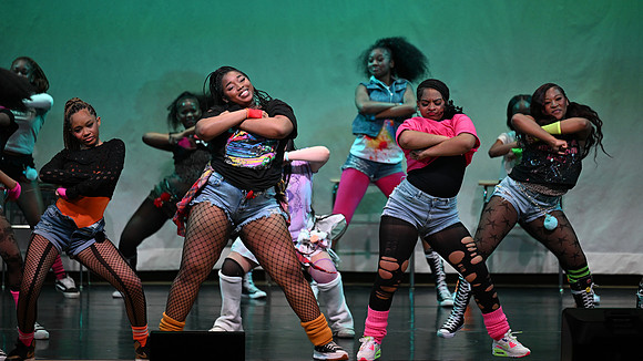 OMHS-Dance01750