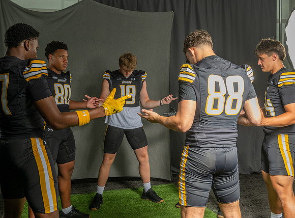 TUFootball-00566