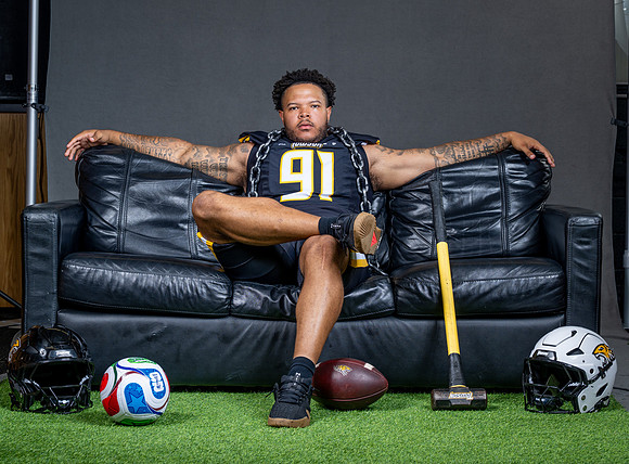TUFootball-00445
