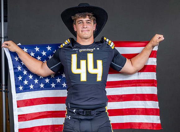 TUFootball-00701