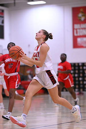 Basketball12-9-5752