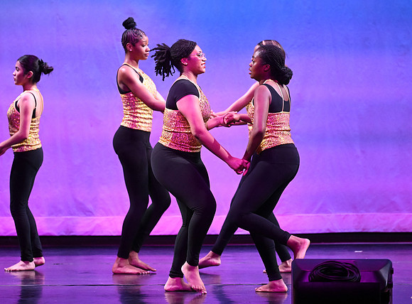 OMHSDance-02297