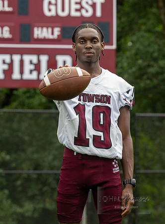 TowsonFB-0109