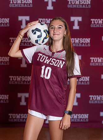 TowsonWSoccer0542