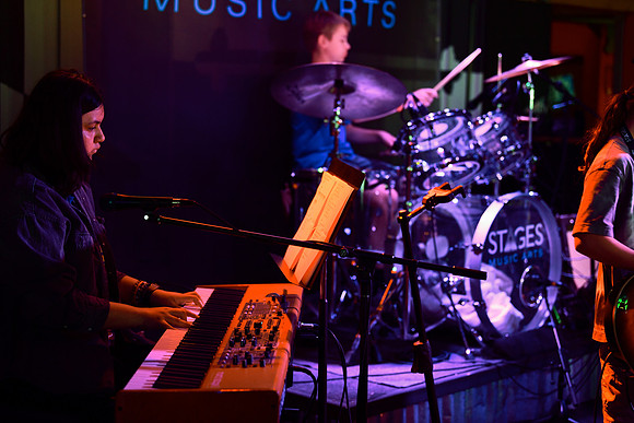 Tin Roof Stage-111